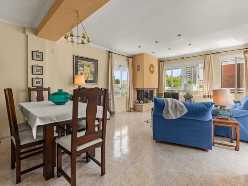 2 soveværelse Penthouse til salg i El Campello med garage - € 375.000 (Ref: 9939668)