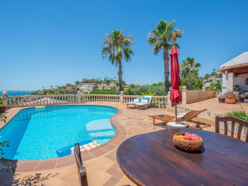 Chalet de 3 habitaciones en El Campello en venta con garaje - 789.000 € (Ref: 9959450)