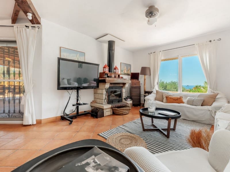 Chalet de 3 habitaciones en El Campello en venta con garaje - 789.000 € (Ref: 9959450)