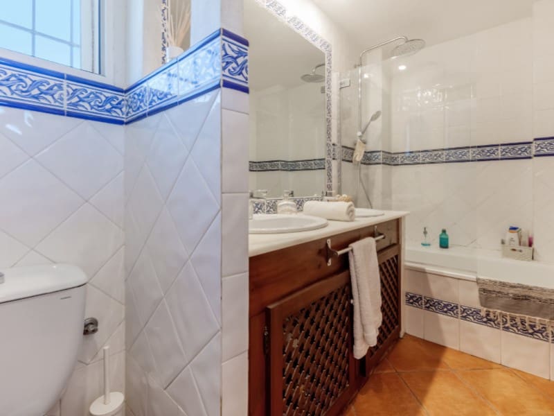 Chalet de 3 habitaciones en El Campello en venta con garaje - 789.000 € (Ref: 9959450)
