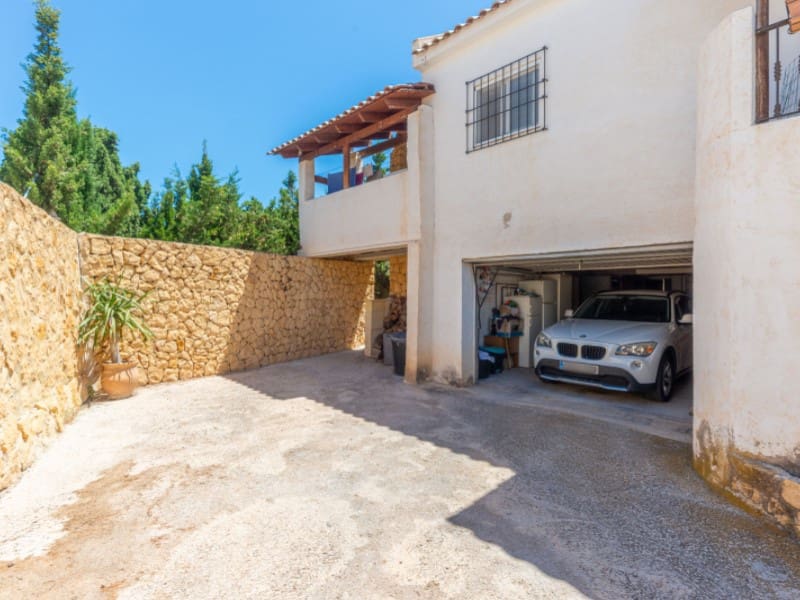 Chalet de 3 habitaciones en El Campello en venta con garaje - 789.000 € (Ref: 9959450)