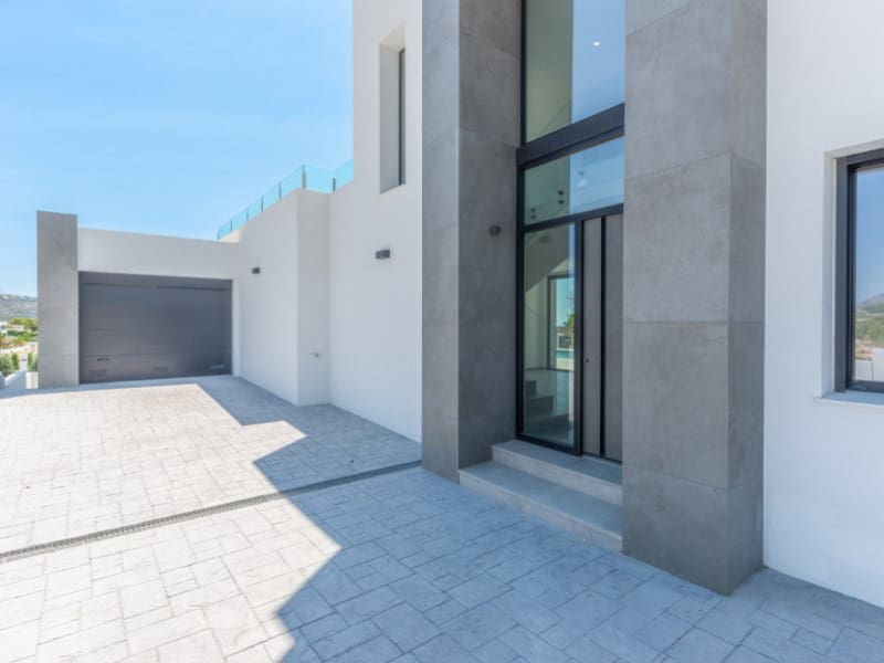 4 sovrum Villa till salu i Moraira med pool garage - 1 850 000 € (Ref: 9970324)