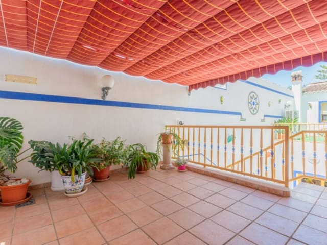 4 quarto Casa em Banda para venda em Benissa com garagem - 449 000 € (Ref: 9973039)
