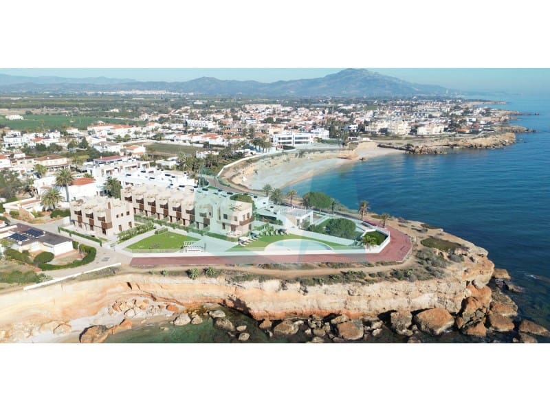 3 slaapkamer Rijtjeshuis te koop in Vinaros met zwembad garage - € 395.000 (Ref: 8314329)