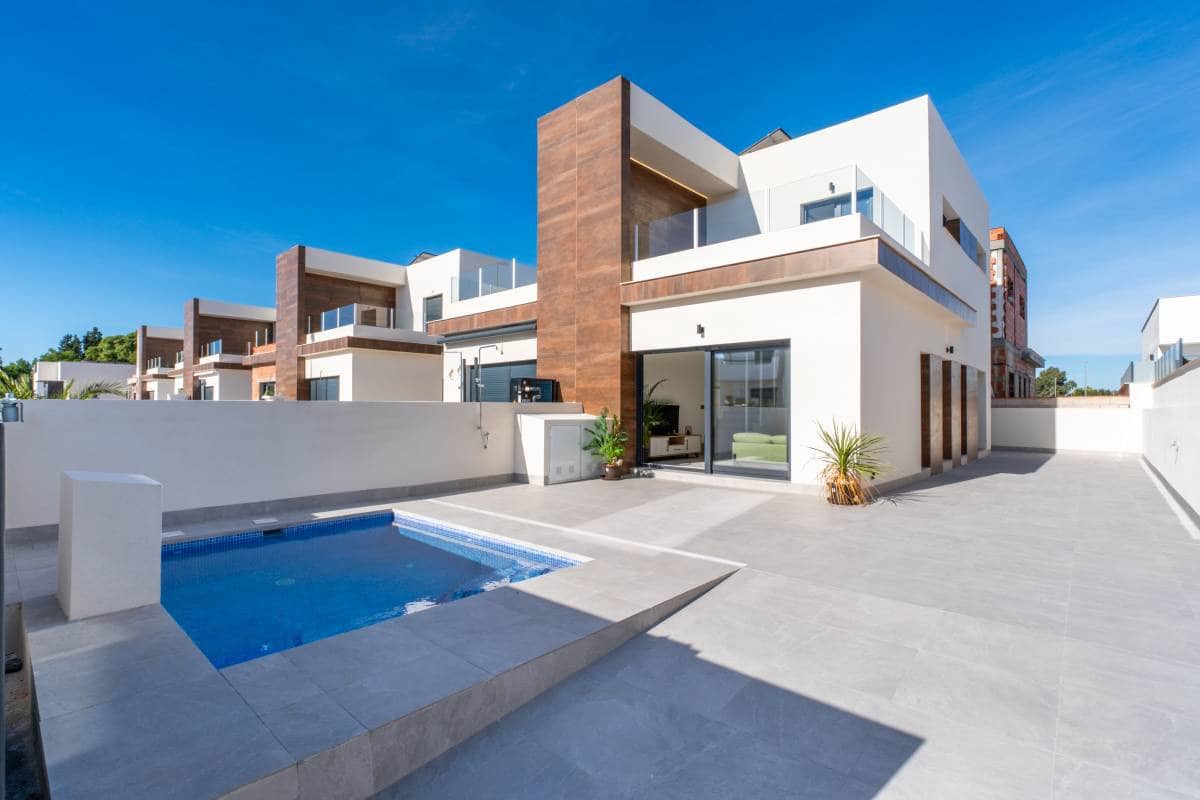 3 bedroom Villa for sale in Daya Nueva with pool garage - € 350,000 (Ref: 10106469)
