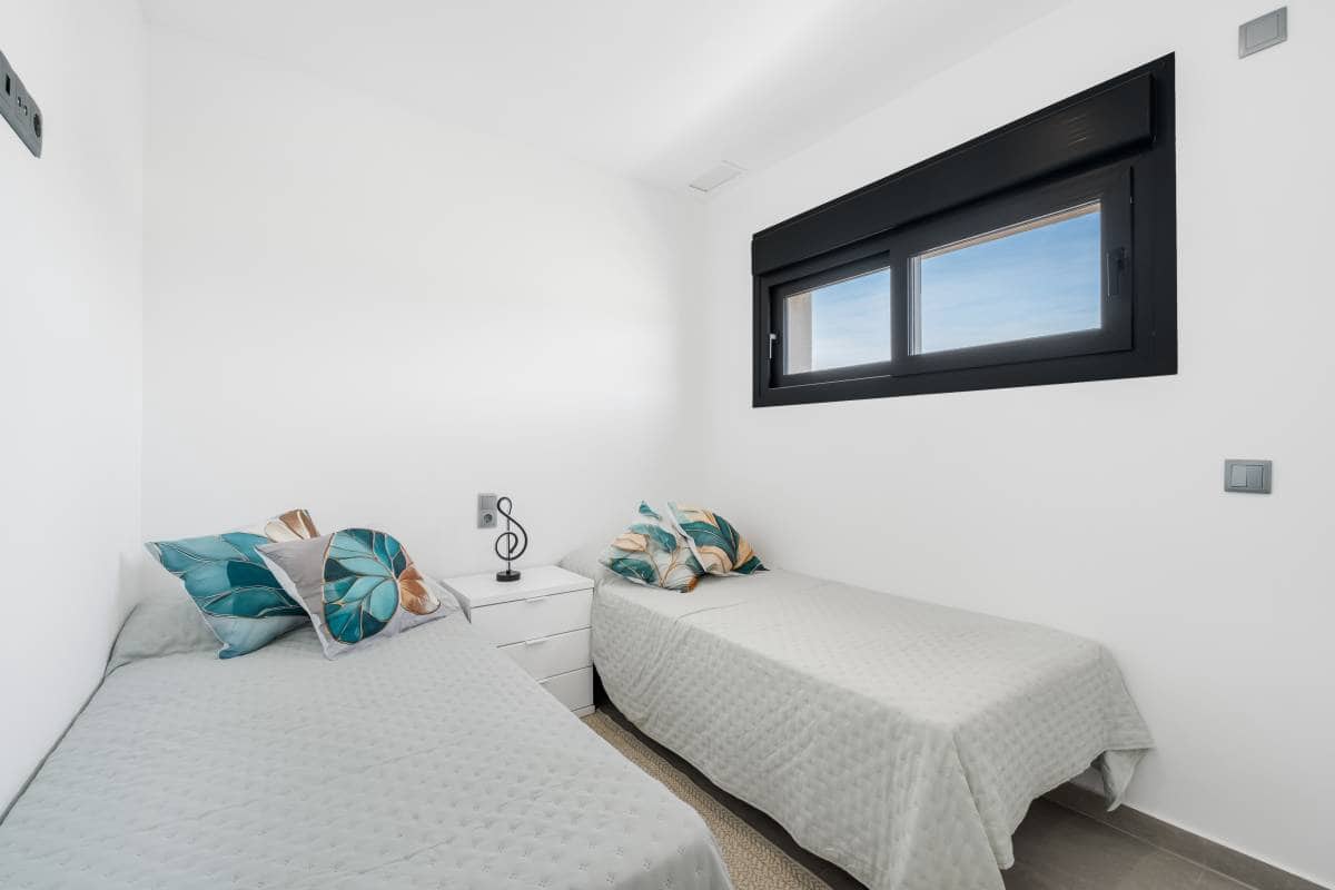 3 bedroom Villa for sale in Daya Nueva with pool garage - € 350,000 (Ref: 10106469)