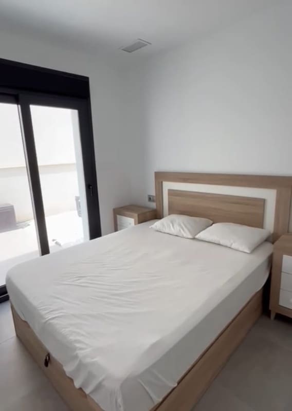 3 bedroom Villa for sale in Daya Nueva with pool garage - € 350,000 (Ref: 10106469)