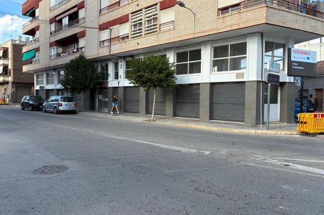 Commerciale in vendita in Almoradí - 300.000 € (Rif: 10163369)