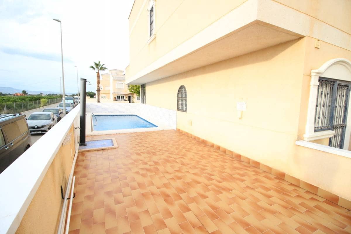 3 slaapkamer Huis te koop in Almoradi met zwembad garage - € 240.000 (Ref: 10166952)