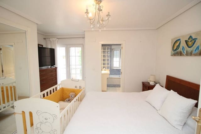 3 slaapkamer Huis te koop in Almoradí met zwembad garage - € 240.000 (Ref: 10166952)