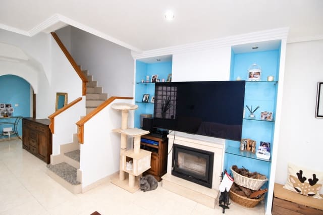 3 slaapkamer Huis te koop in Almoradí met zwembad garage - € 240.000 (Ref: 10166952)