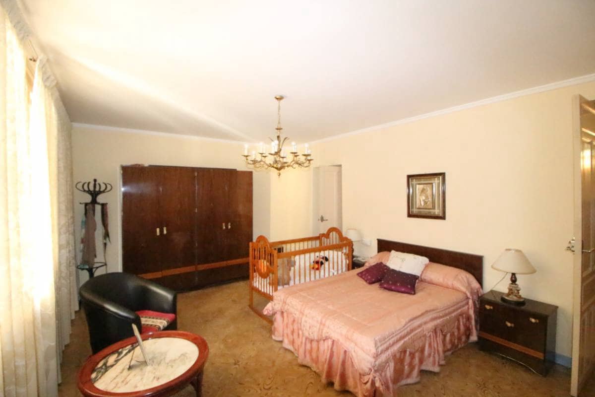 4 bedroom Townhouse for sale in Dolores - € 360,000 (Ref: 3773096)