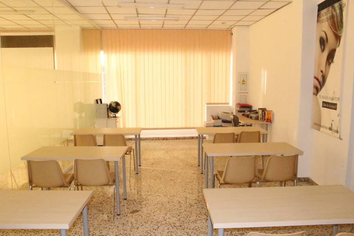 Commercial for sale in Dolores - € 170,000 (Ref: 4005275)