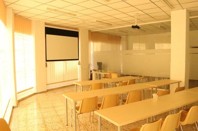 Commercial for sale in Dolores - € 170,000 (Ref: 4005275)