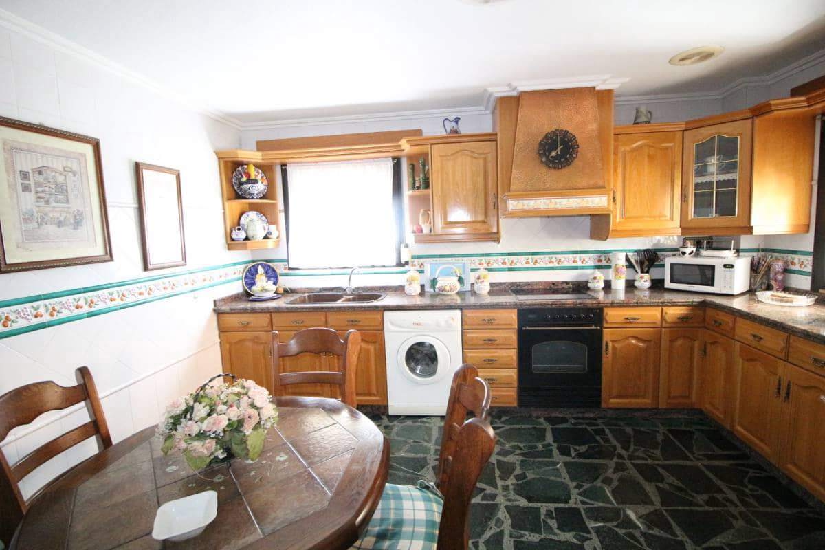 5 bedroom Villa for sale in Elche / Elx - € 490,000 (Ref: 4036425)