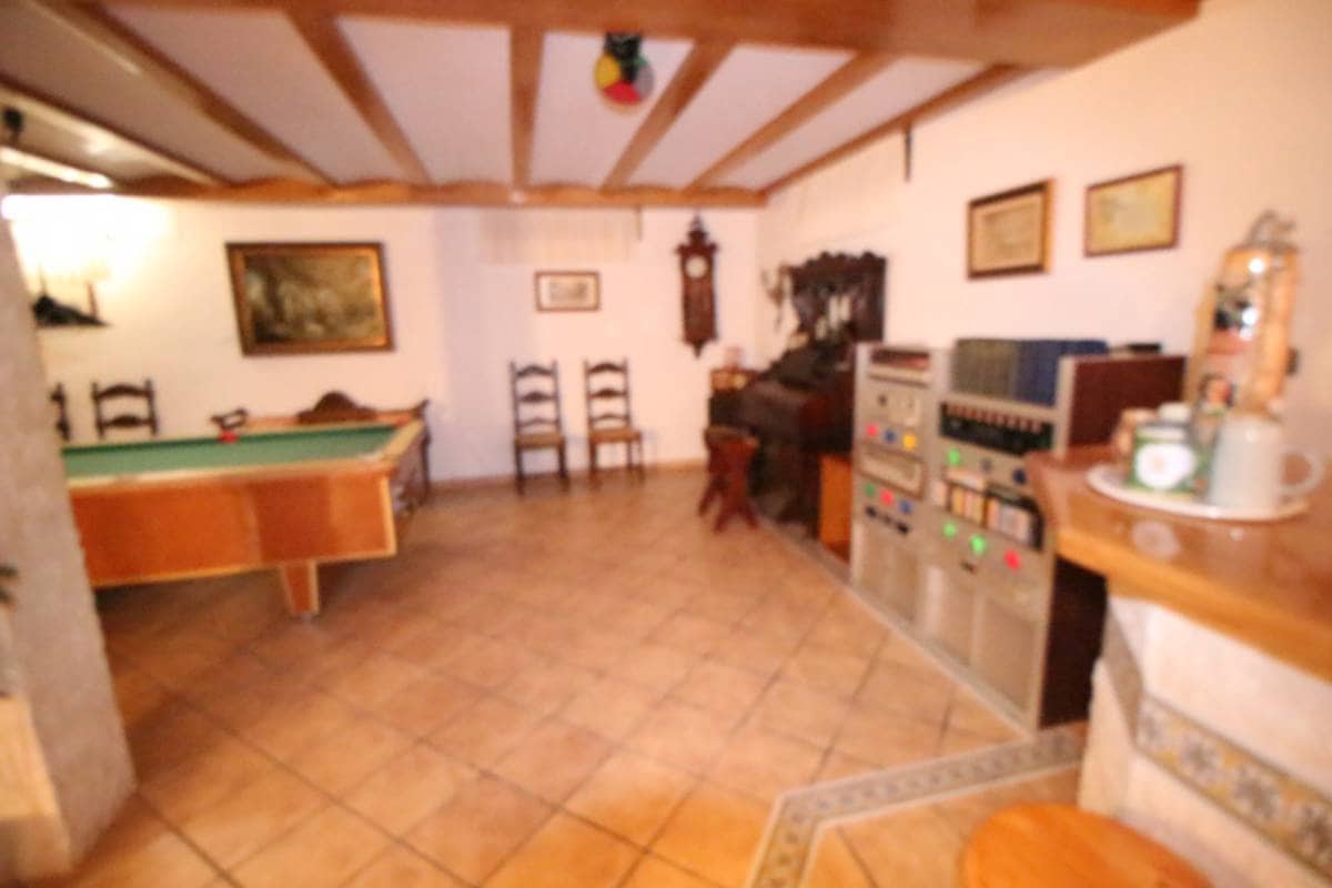 5 bedroom Villa for sale in Elche / Elx - € 490,000 (Ref: 4036425)