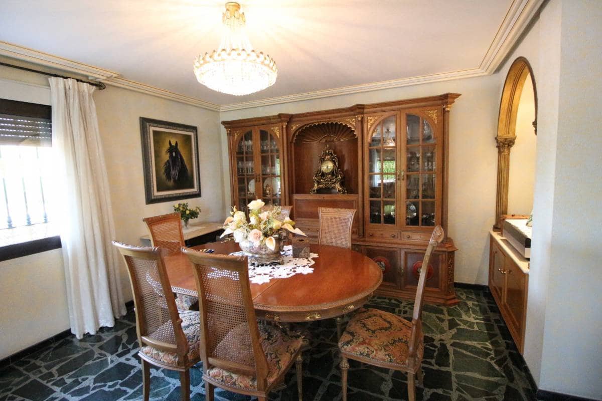 5 bedroom Villa for sale in Elche / Elx - € 490,000 (Ref: 4036425)