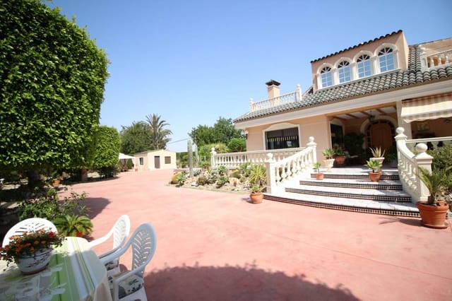 5 bedroom Villa for sale in Elche / Elx - € 490,000 (Ref: 4036425)