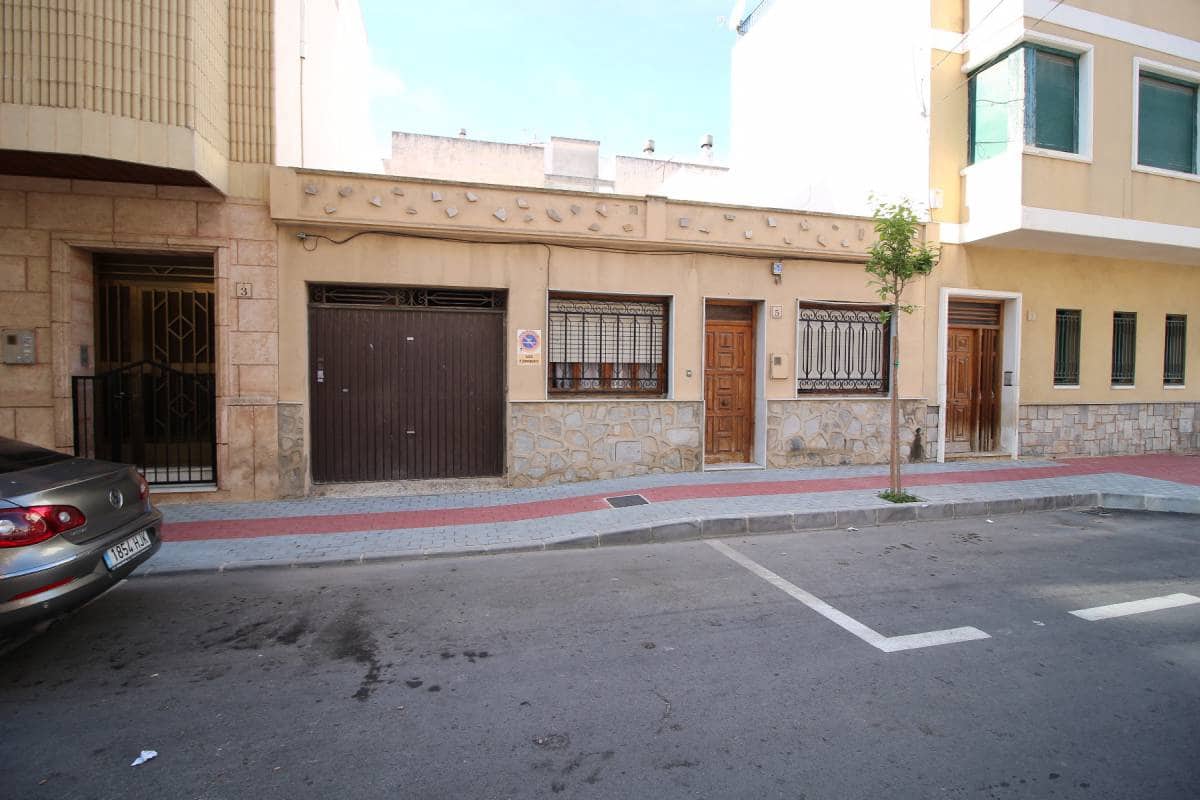 2 quarto Casa em Banda para venda em Dolores com garagem - 110 000 € (Ref: 4301909)