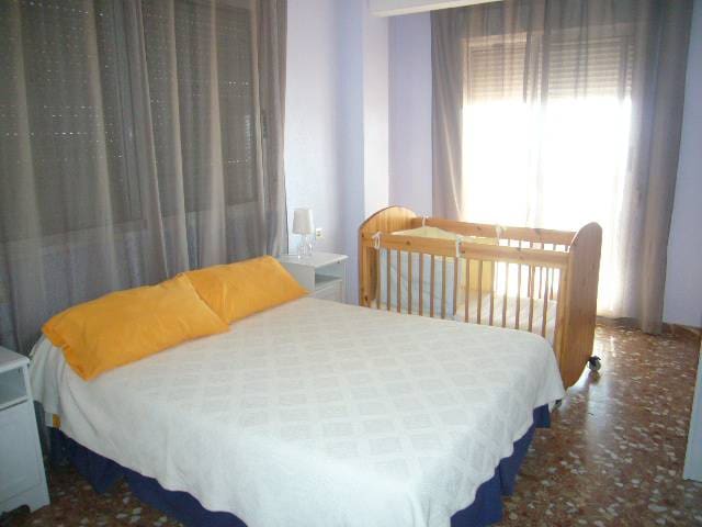 Chalet de 7 habitaciones en Guardamar del Segura en venta con garaje - 1.200.000 € (Ref: 4511140)