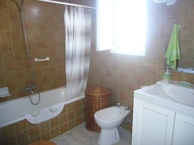 Chalet de 7 habitaciones en Guardamar del Segura en venta con garaje - 1.200.000 € (Ref: 4511140)