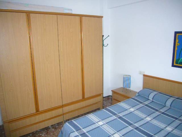 Chalet de 7 habitaciones en Guardamar del Segura en venta con garaje - 1.200.000 € (Ref: 4511140)