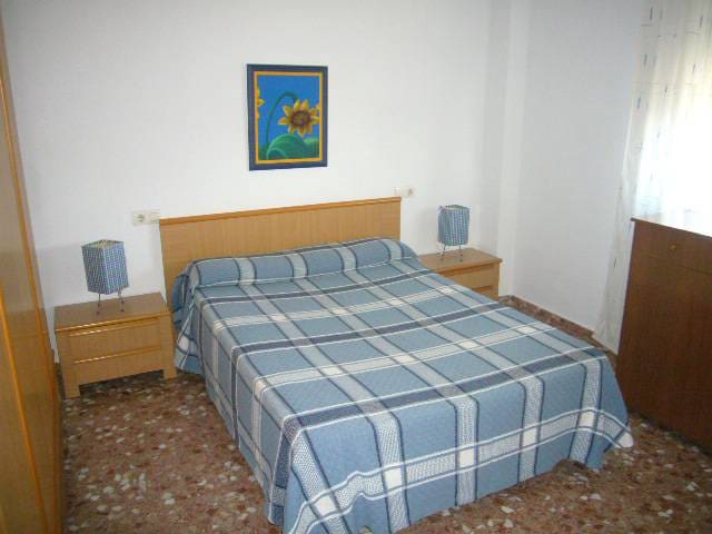 Chalet de 7 habitaciones en Guardamar del Segura en venta con garaje - 1.200.000 € (Ref: 4511140)