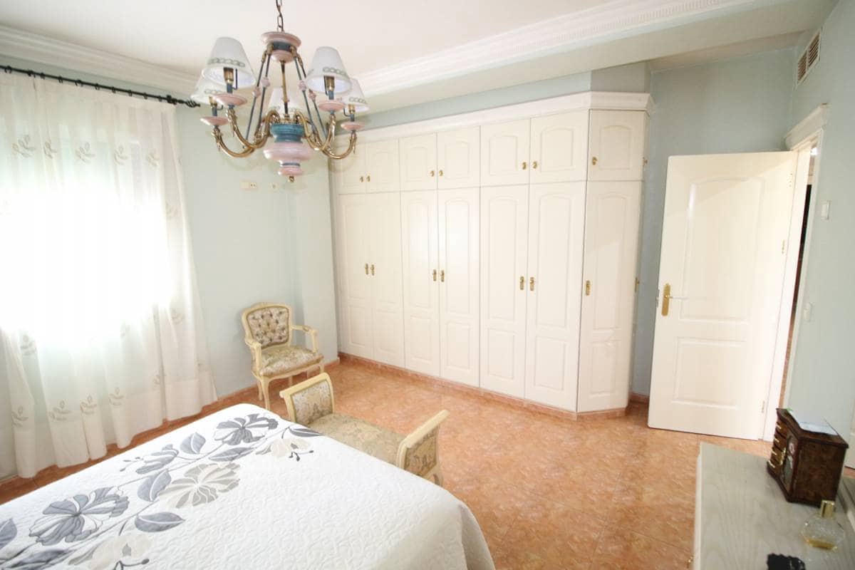 3 soverom Villa til salgs i Almoradi med svømmebasseng garasje - € 280 000 (Ref: 4758233)