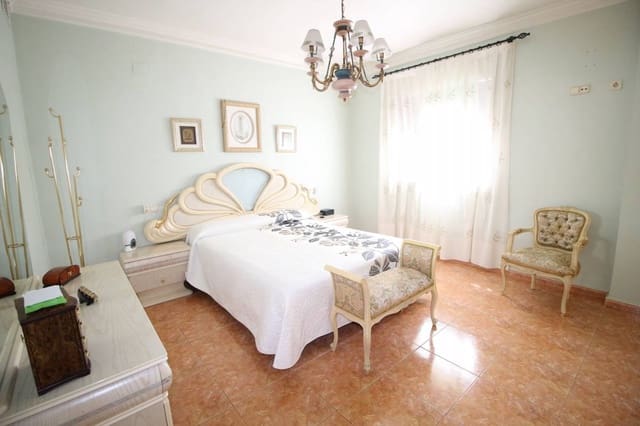 3 bedroom Villa for sale in Almoradí with pool garage - € 280,000 (Ref: 4758233)