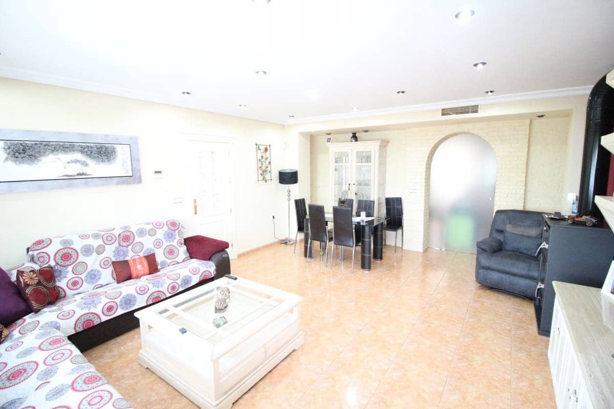 3 soverom Villa til salgs i Almoradi med svømmebasseng garasje - € 280 000 (Ref: 4758233)