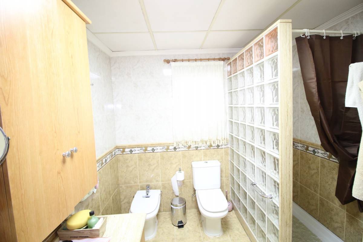 3 soverom Villa til salgs i Almoradi med svømmebasseng garasje - € 280 000 (Ref: 4758233)