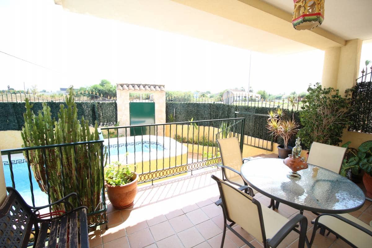 3 soverom Villa til salgs i Almoradi med svømmebasseng garasje - € 280 000 (Ref: 4758233)