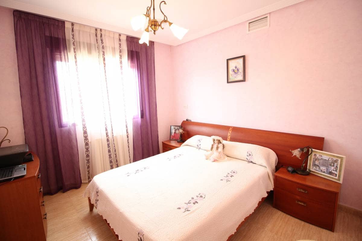 5 bedroom Villa for sale in Dolores with pool garage - € 499,000 (Ref: 5308894)