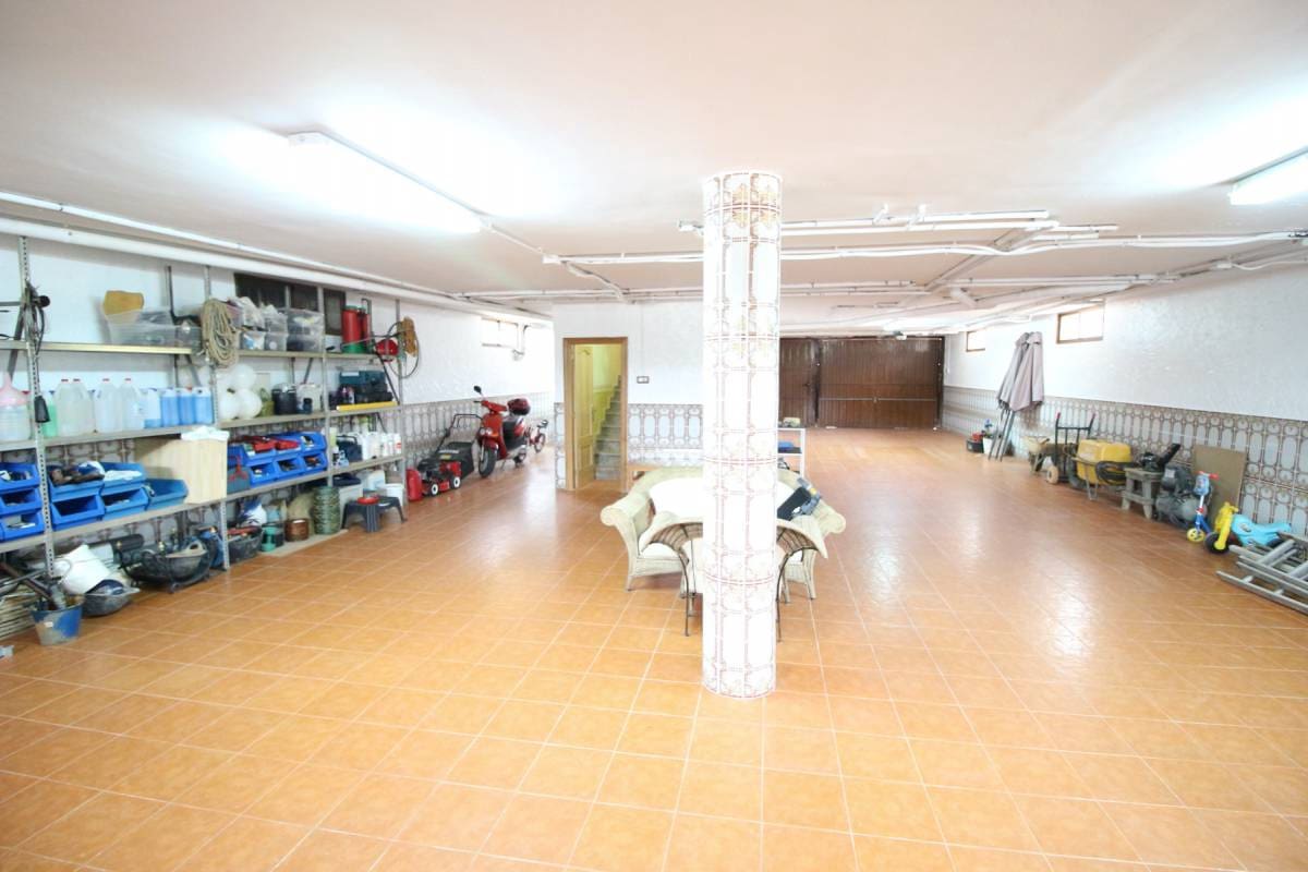 5 bedroom Villa for sale in Dolores with pool garage - € 499,000 (Ref: 5308894)