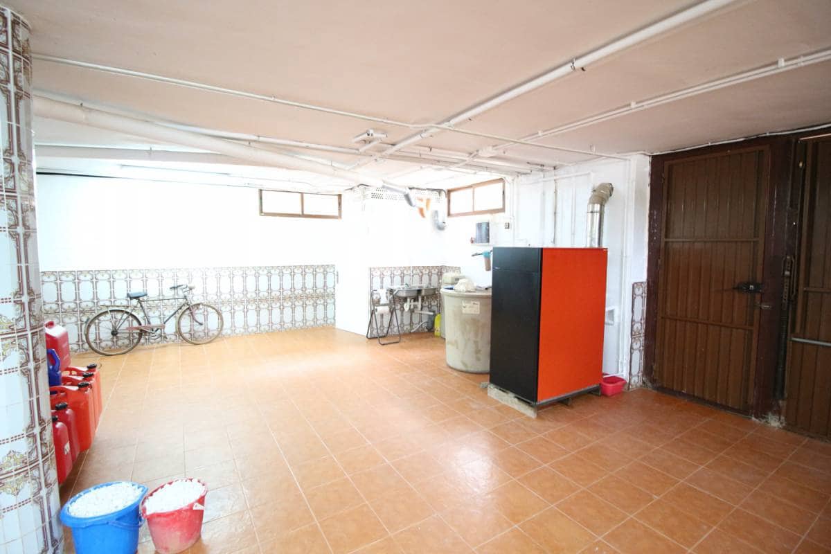 5 bedroom Villa for sale in Dolores with pool garage - € 499,000 (Ref: 5308894)