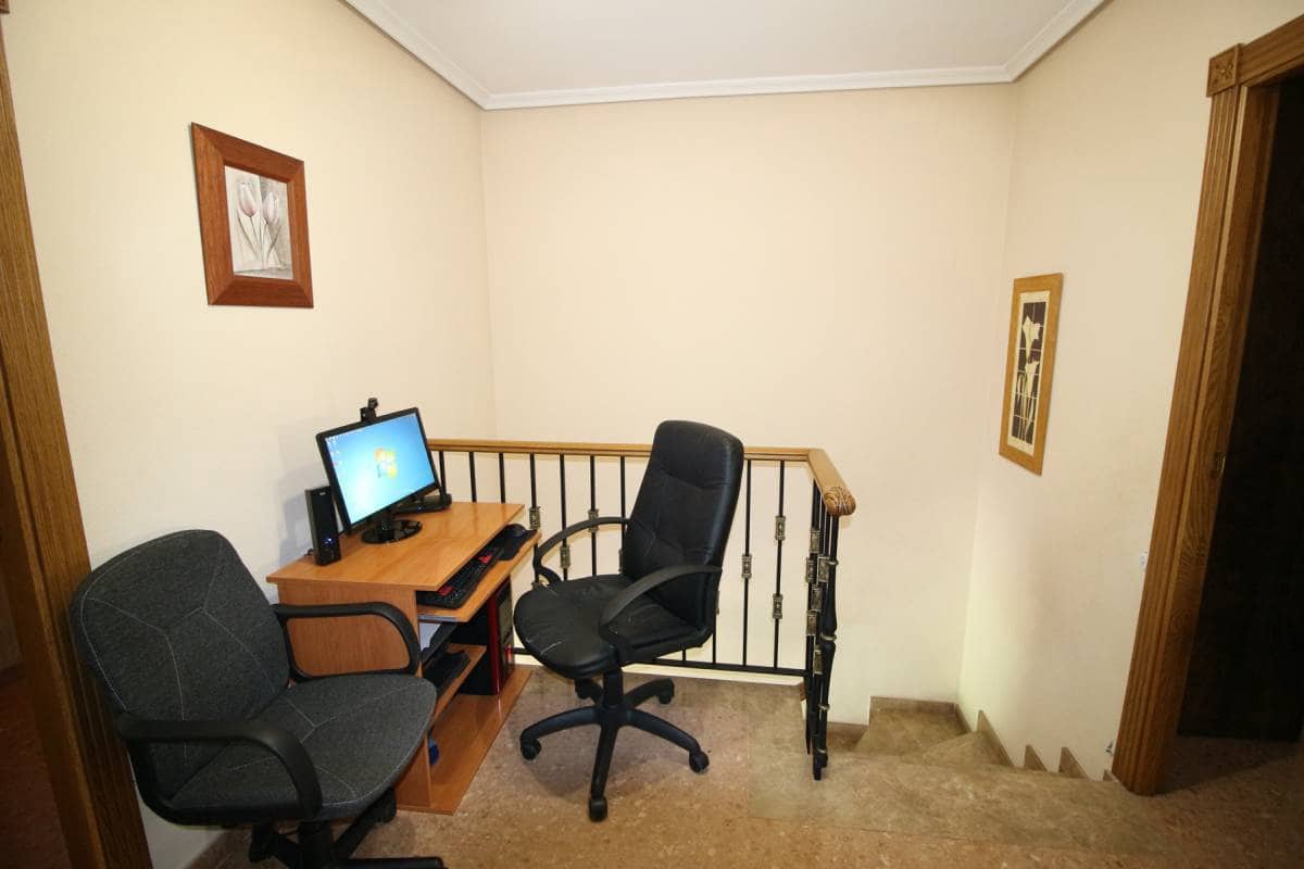 3 makuuhuone Huoneisto myytävänä paikassa Dolores mukana 
autotalli - 159 000 € (Ref: 5382900)