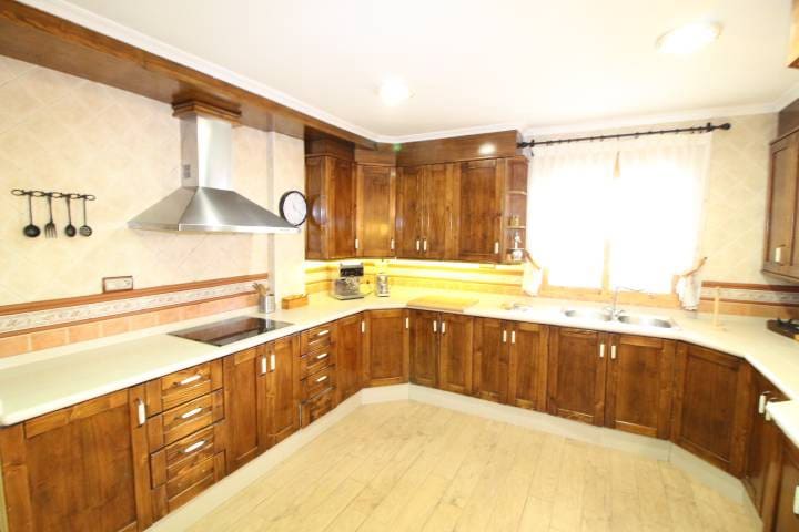 6 slaapkamer Villa te koop in Catral met zwembad garage - € 430.000 (Ref: 5652712)