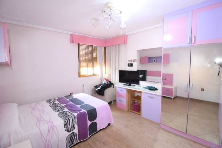 6 slaapkamer Villa te koop in Catral met zwembad garage - € 430.000 (Ref: 5652712)