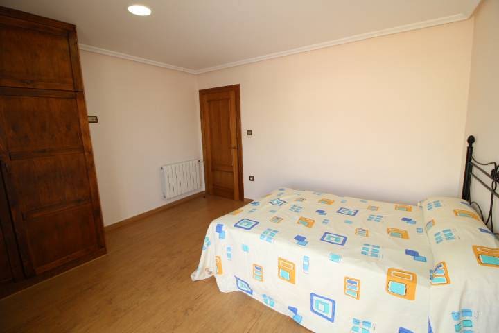 6 slaapkamer Villa te koop in Catral met zwembad garage - € 430.000 (Ref: 5652712)