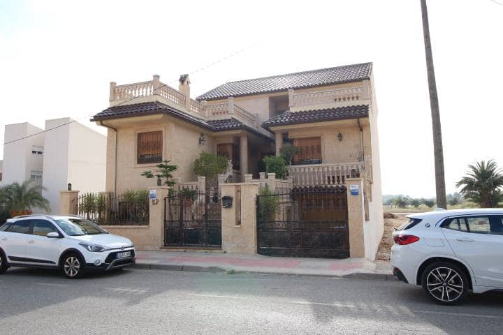 6 slaapkamer Villa te koop in Catral met zwembad garage - € 430.000 (Ref: 5652712)