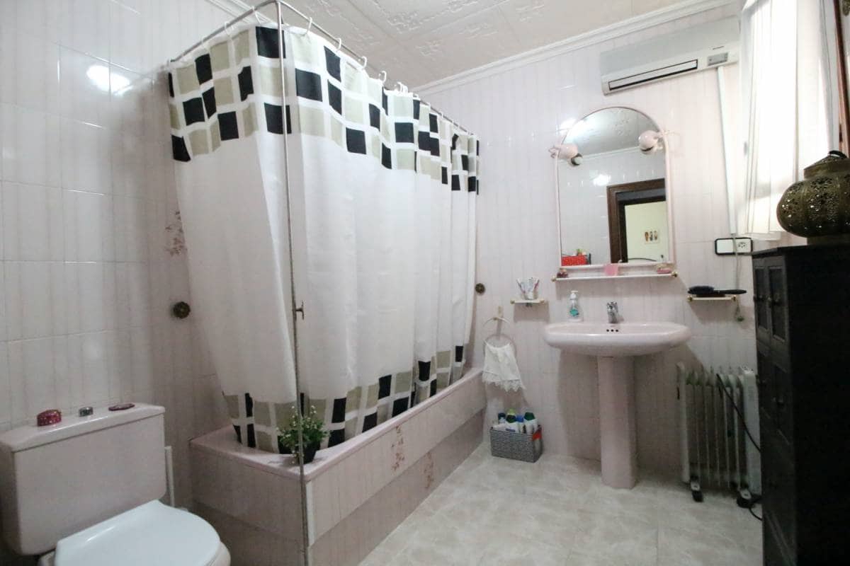 3 makuuhuone Huoneisto myytävänä paikassa Dolores - 139 900 € (Ref: 5731253)