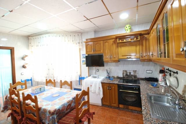 3 makuuhuone Huoneisto myytävänä paikassa Dolores - 139 900 € (Ref: 5731253)