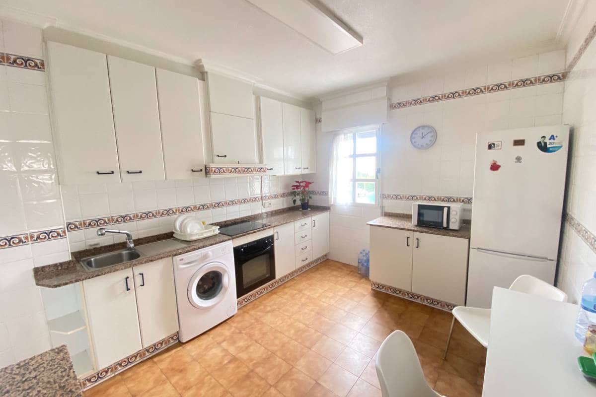 3 bedroom Villa for sale in Orihuela with pool - € 350,000 (Ref: 6676929)