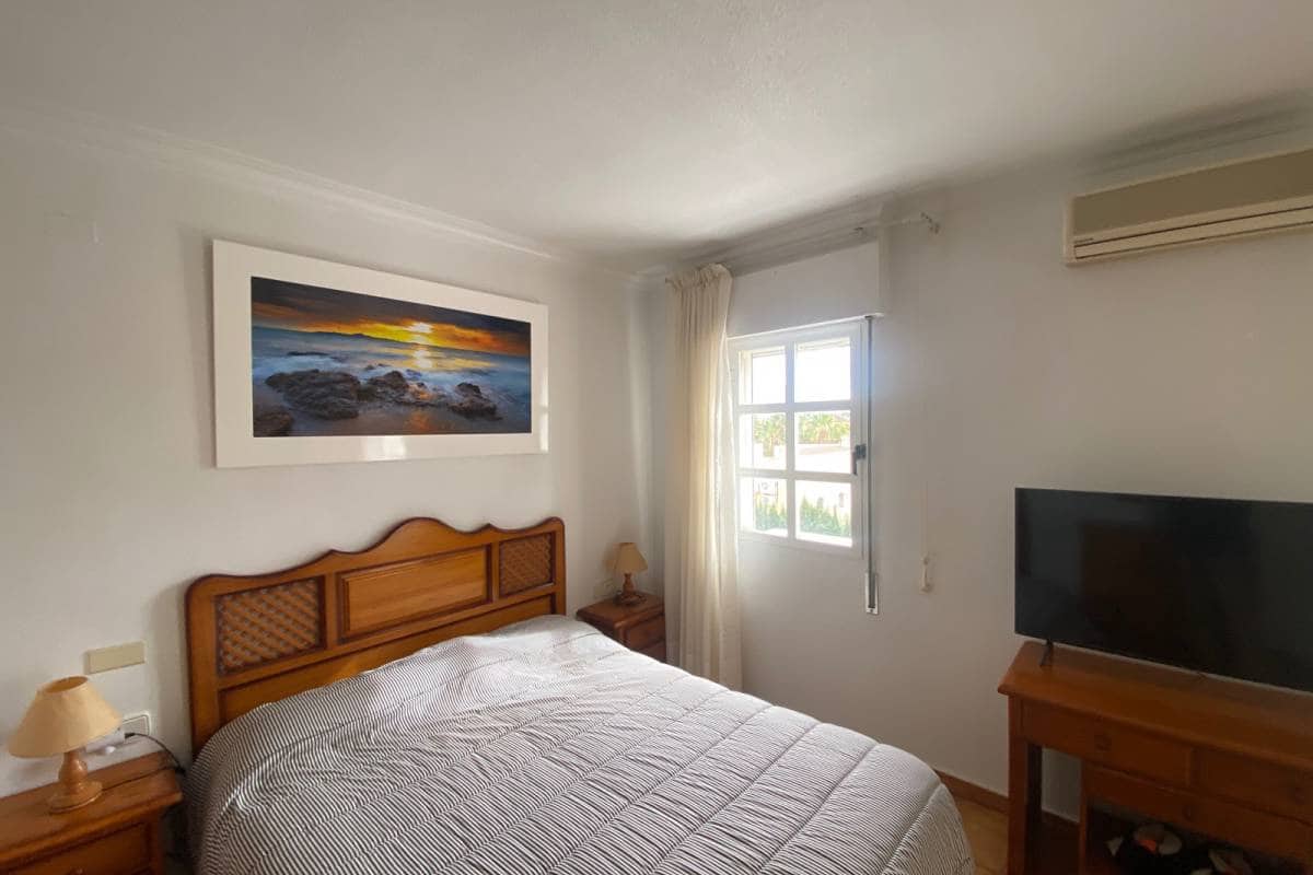 3 bedroom Villa for sale in Orihuela with pool - € 350,000 (Ref: 6676929)