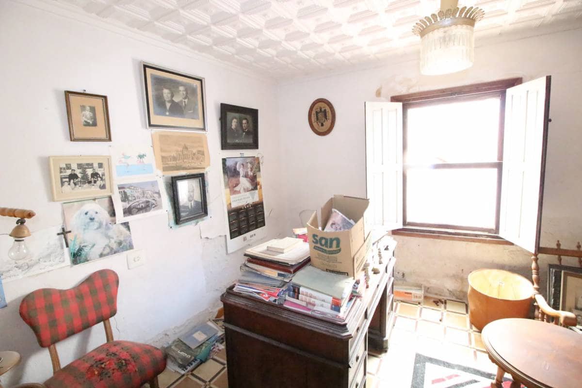 4 bedroom Townhouse for sale in Dolores - € 150,000 (Ref: 6794470)