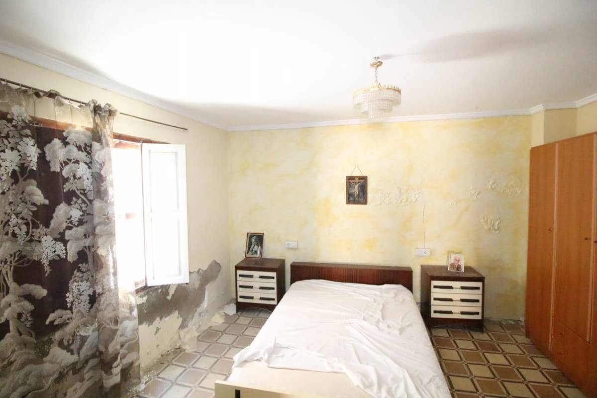 4 bedroom Townhouse for sale in Dolores - € 150,000 (Ref: 6794470)