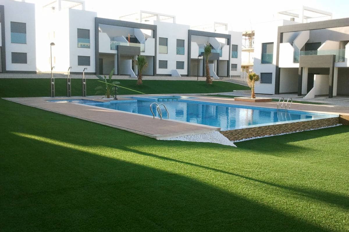 2 bedroom Apartment for sale in Guardamar del Segura with pool garage - € 251,000 (Ref: 7365290)