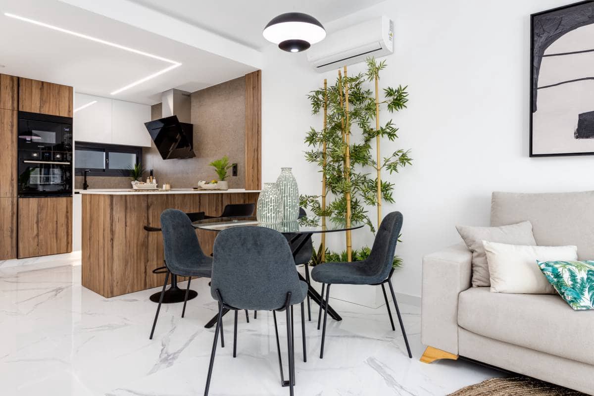 2 bedroom Apartment for sale in Guardamar del Segura with pool garage - € 251,000 (Ref: 7365290)