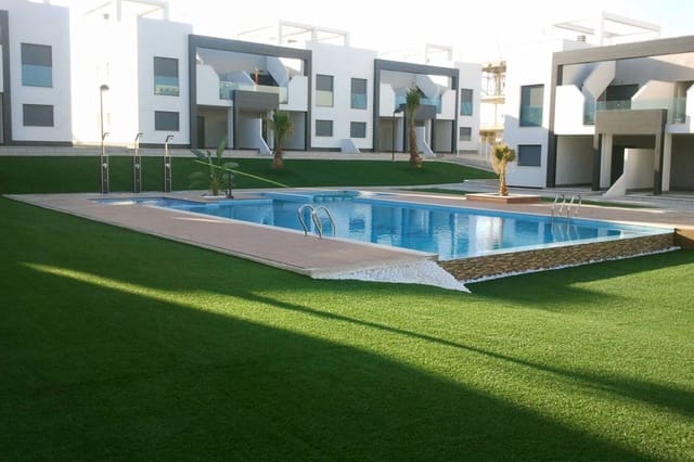 2 bedroom Apartment for sale in Guardamar del Segura with pool garage - € 251,000 (Ref: 7365290)