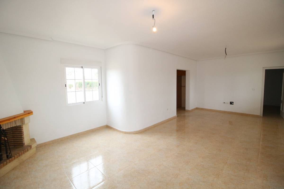 7 sypialnia Finka/Dom wiejski na sprzedaż w Dolores - 300 000 € (Ref: 7431981)